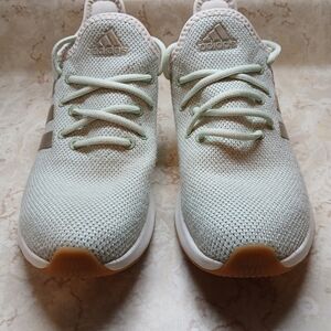 Adidas Cloudfoam Lite Racer Women’s Size 7 Mint Green Running Shoes Comfort Shoe